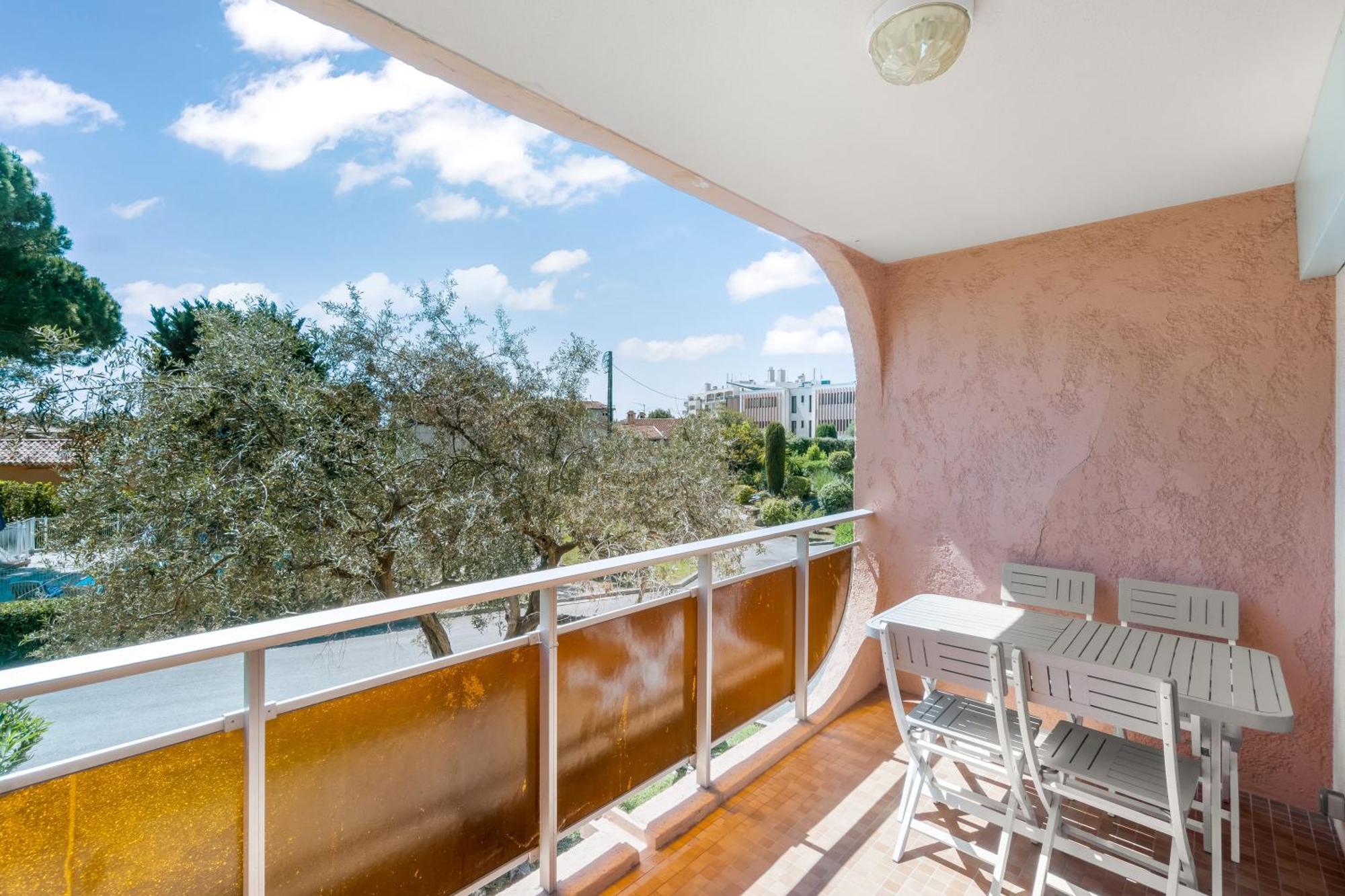 Eden Azur - Residence Hoteliere Golfe-Juan Pokoj fotografie