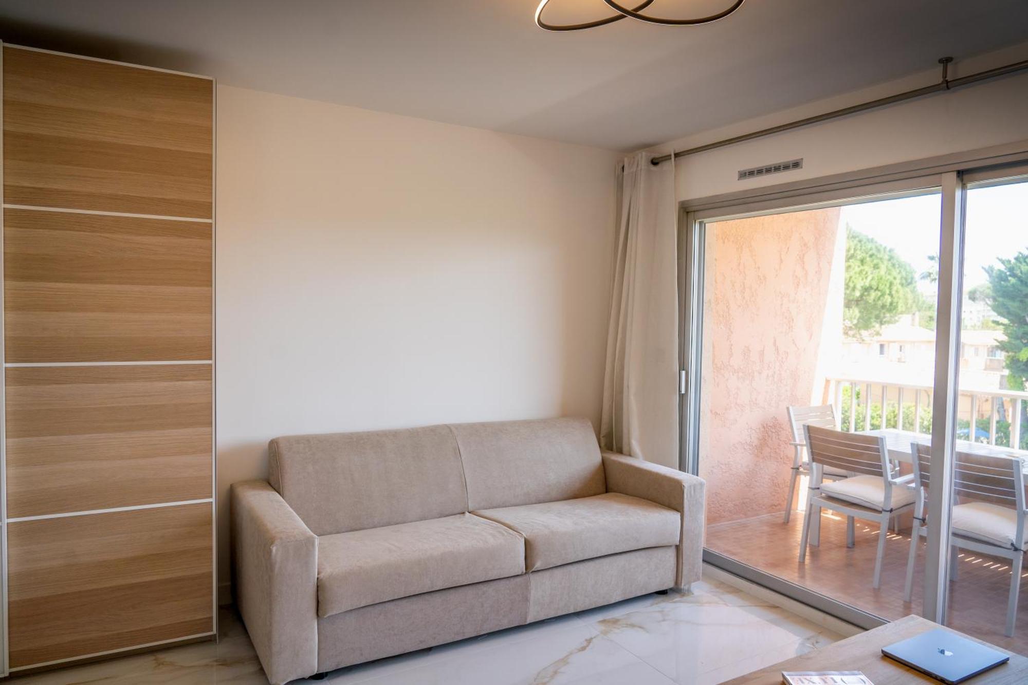 Eden Azur - Residence Hoteliere Golfe-Juan Pokoj fotografie